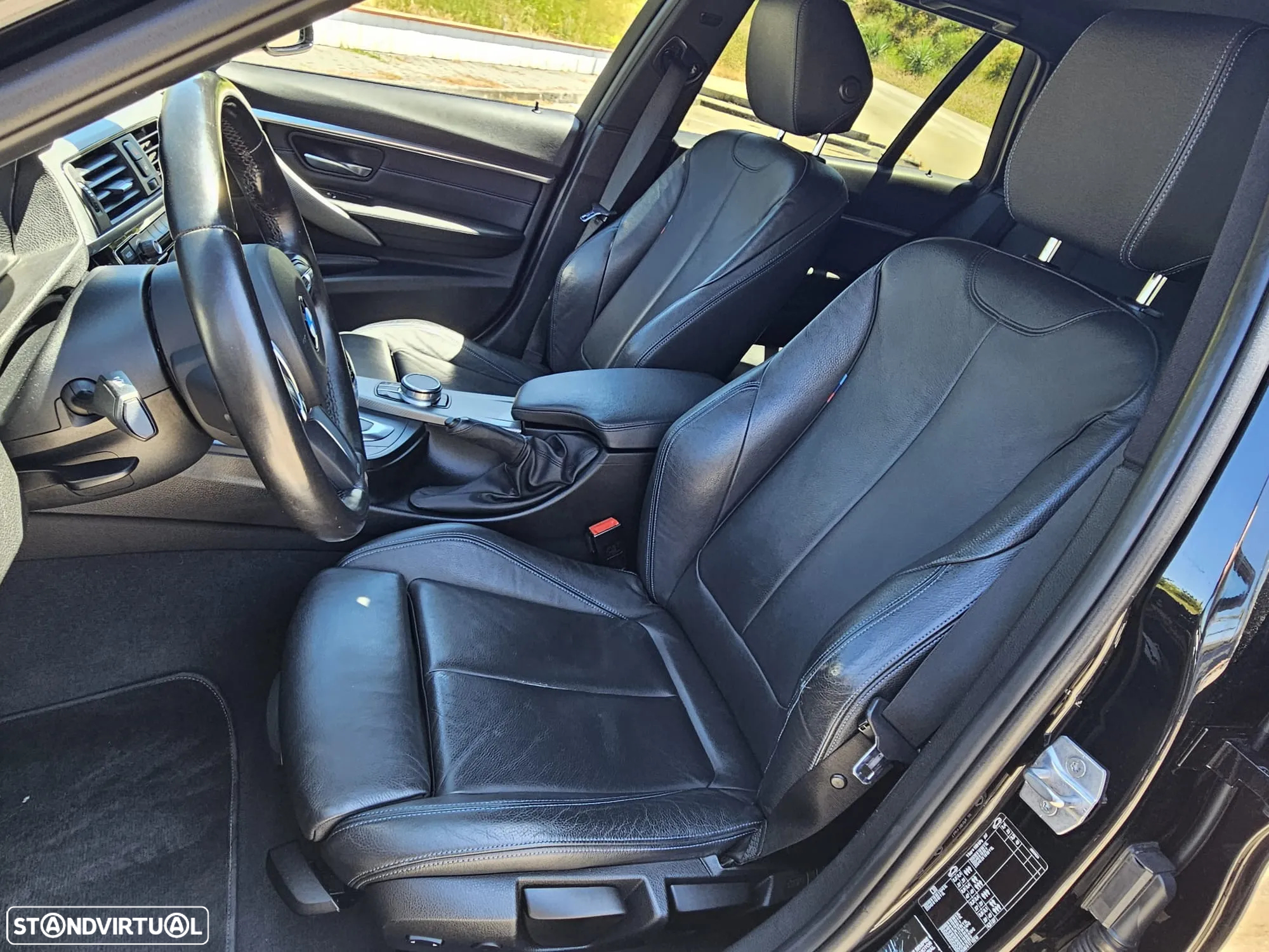 BMW 318 d Touring Pack M Shadow Auto - 10