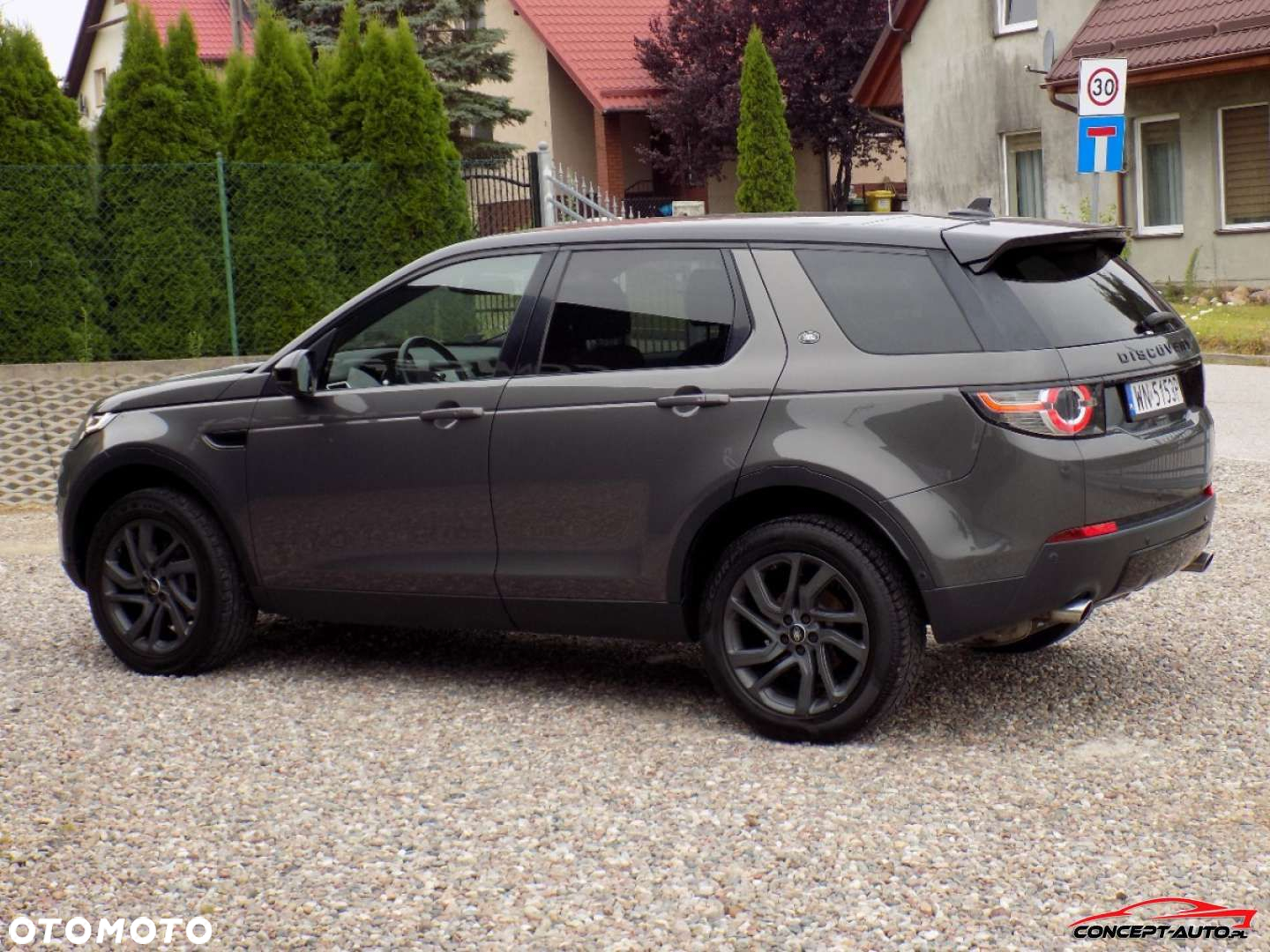 Land Rover Discovery Sport - 17