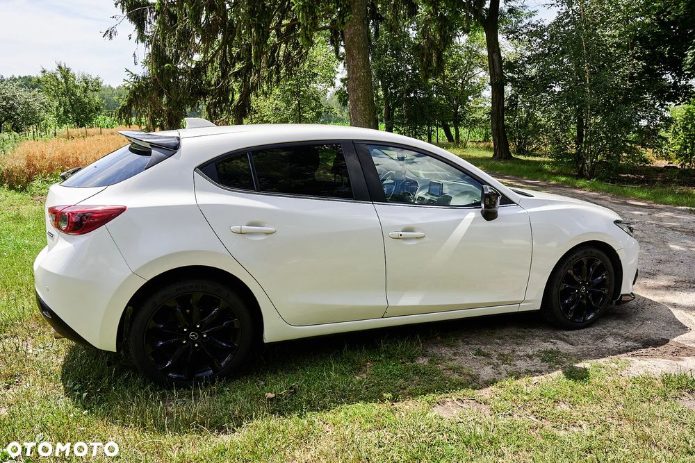 Mazda 3 - 4