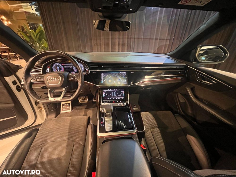 Audi Q8 3.0 50 TDI quattro Tiptronic MHEV - 28