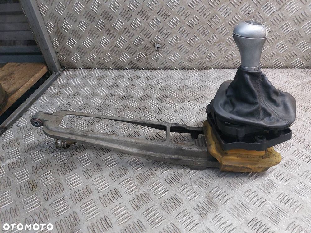 LEWAREK ZMIANY BIEGÓW + DRĄŻEK MERCEDES-BENZ W203 C180 A2032670397 - 3