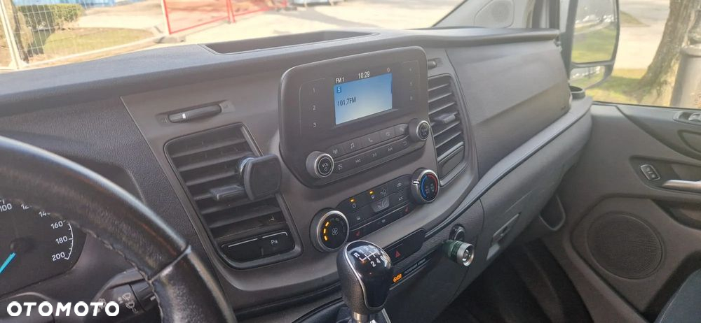 Ford Transit Custom - 10