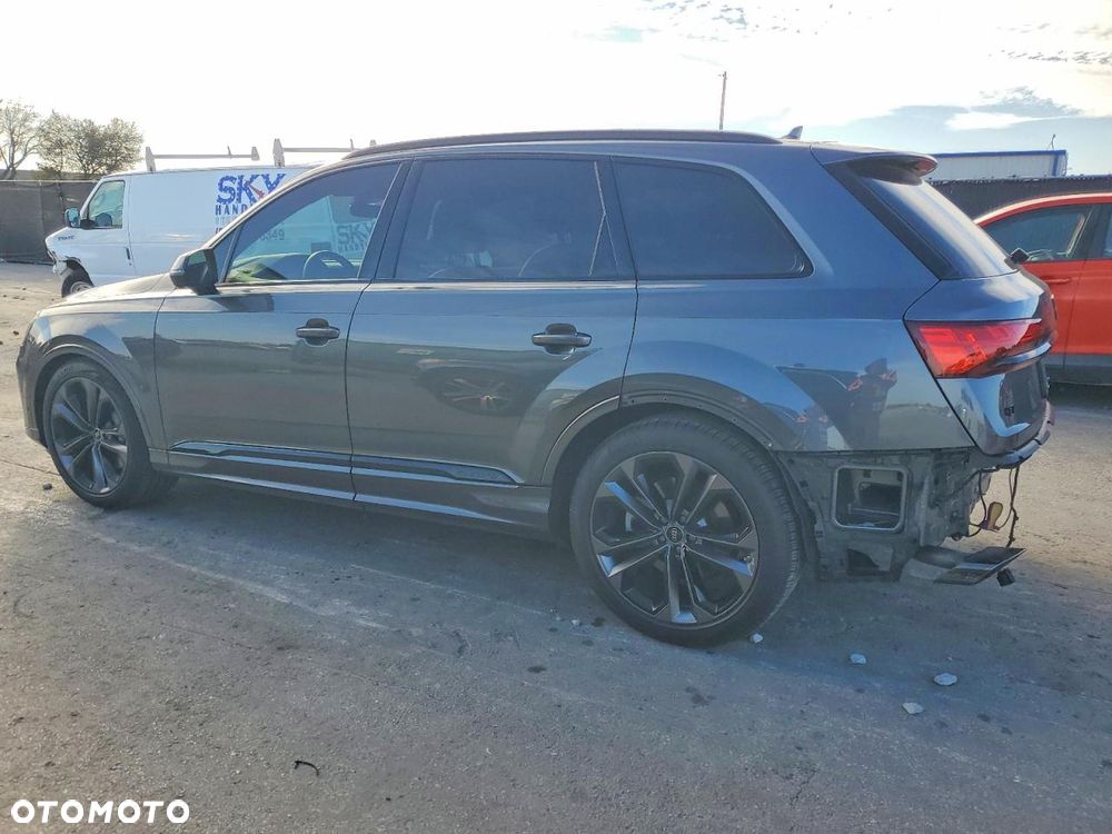 Audi Q7 - 3