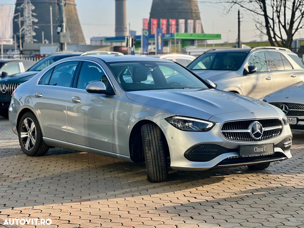 Mercedes-Benz C - 7
