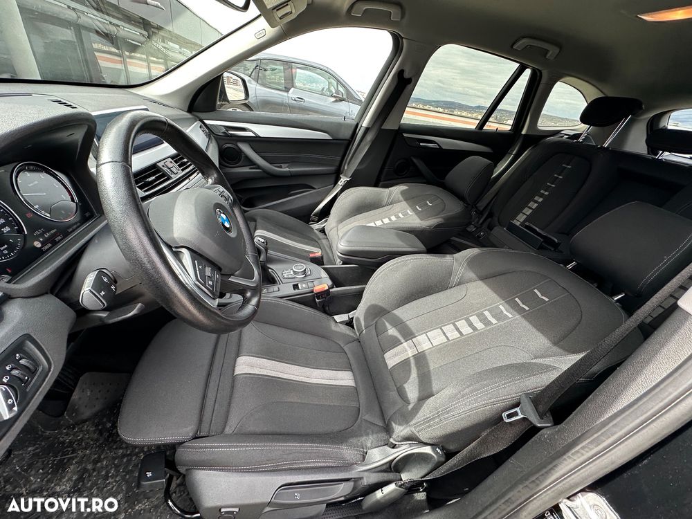 BMW X1 sDrive18d Sport Line - 9