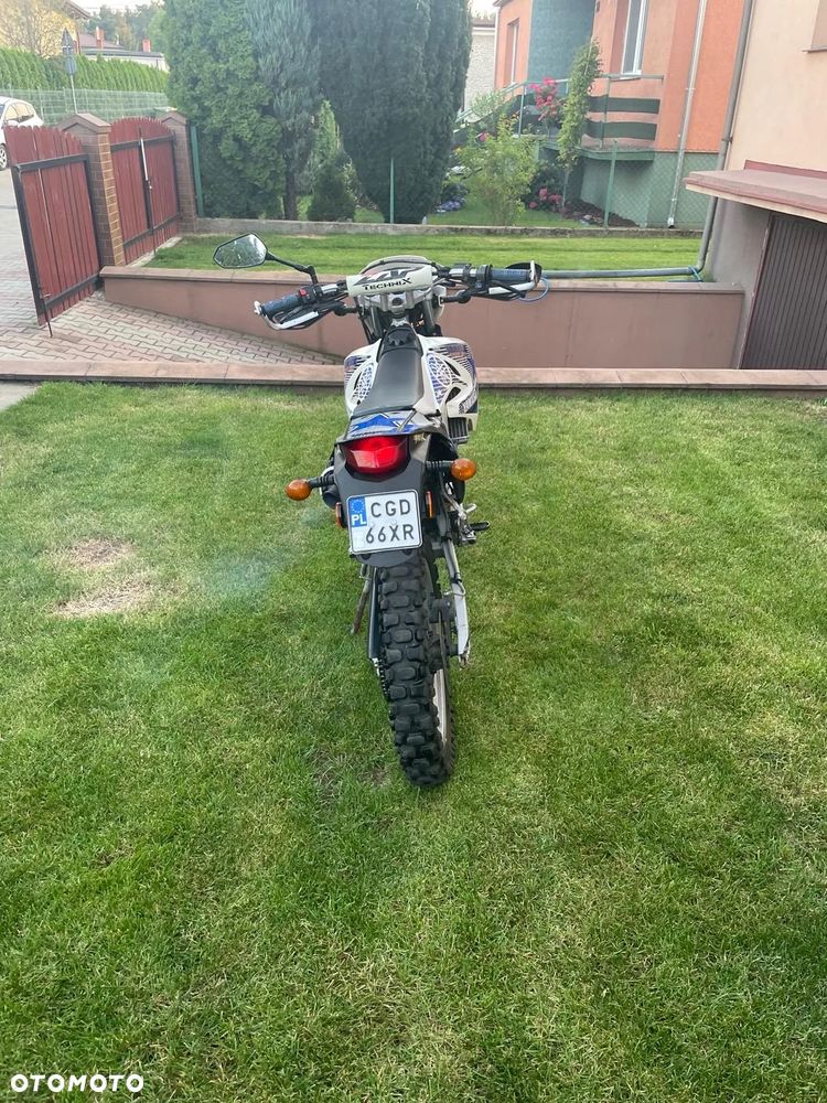 Yamaha DT - 6