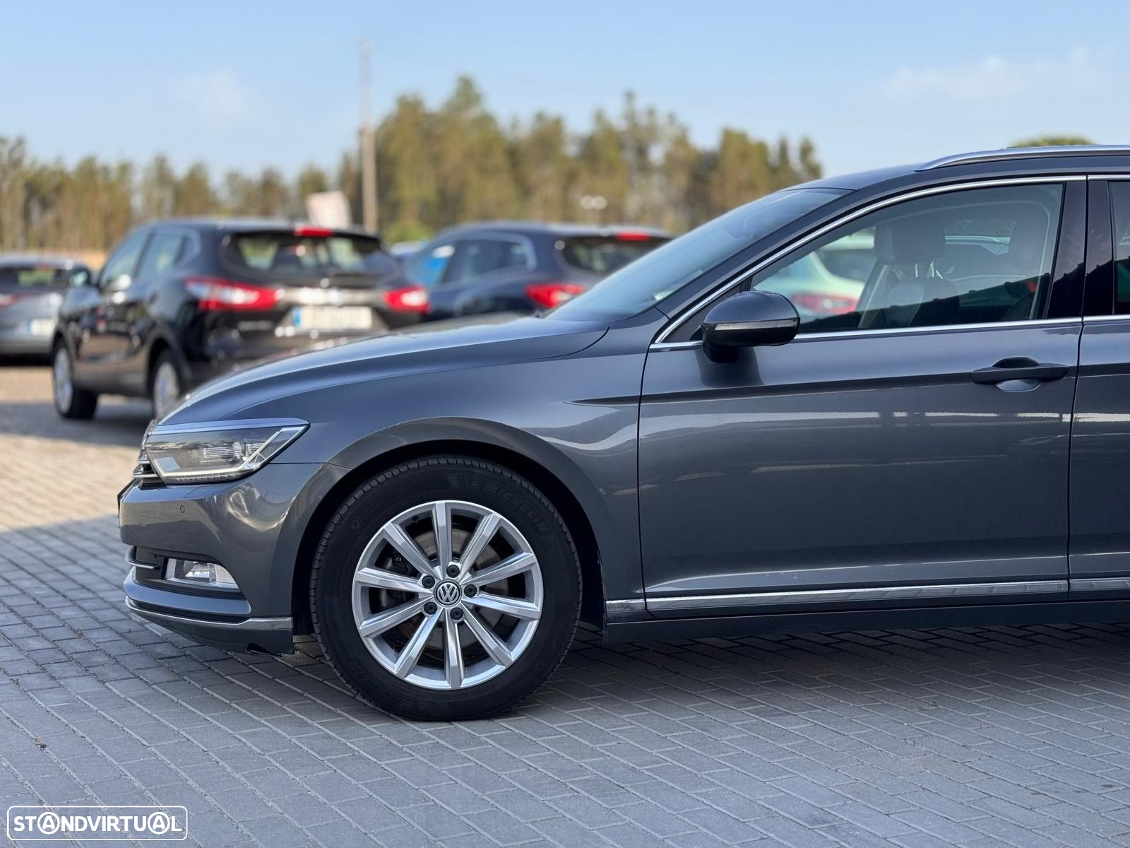 VW Passat Variant 2.0 TDi Highline - 4
