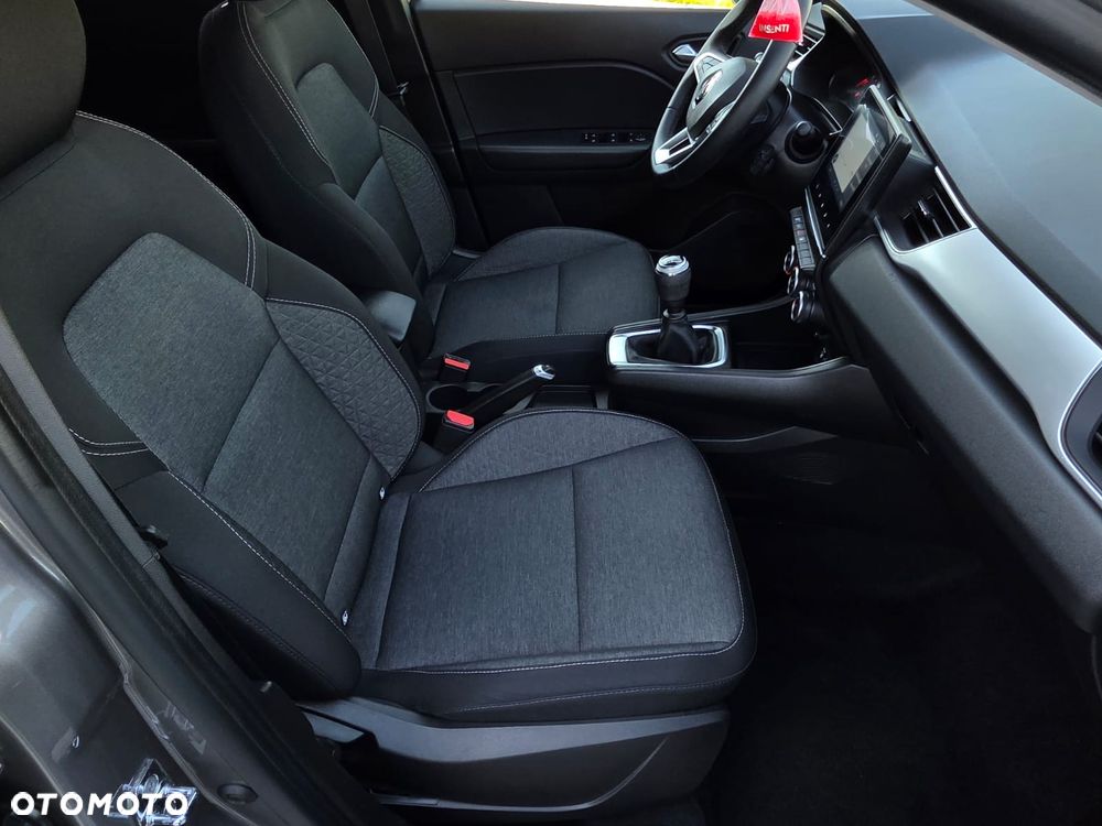 Renault Captur - 22