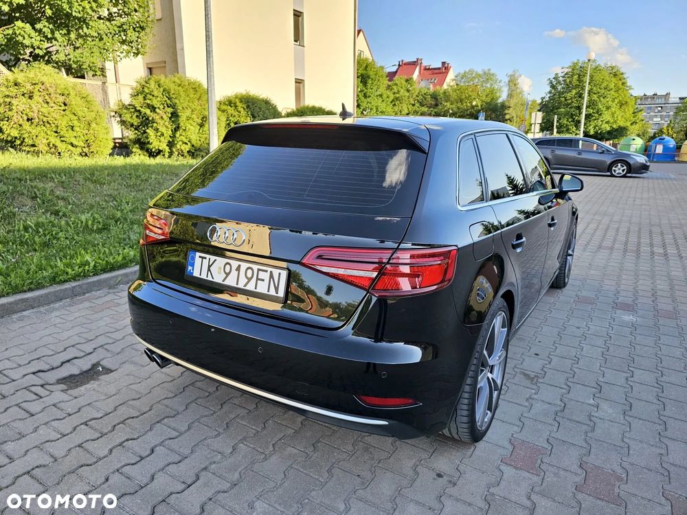 Audi A3 Sportback - 9