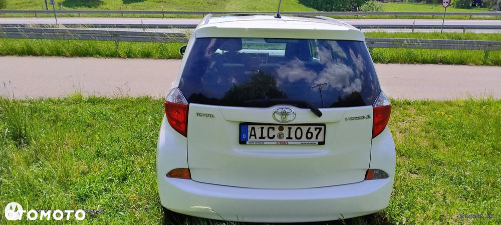 Toyota Verso S 1.33 VVT-i Life - 8