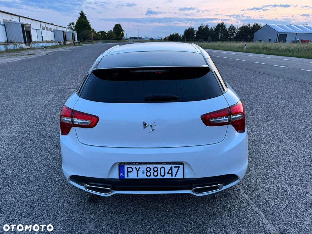 Citroën DS5 e-HDi 115 EGS6 Chic - 5