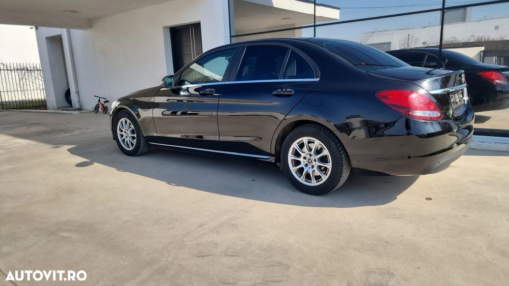 Mercedes-Benz C - 3