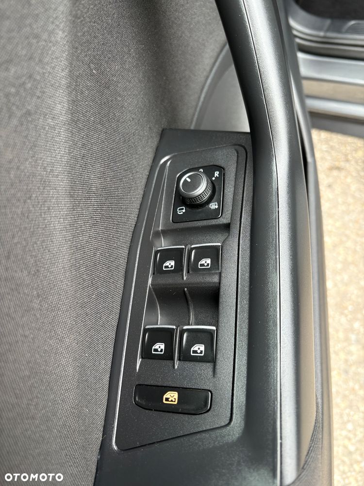 Volkswagen T-Roc 1.0 TSI Active - 13