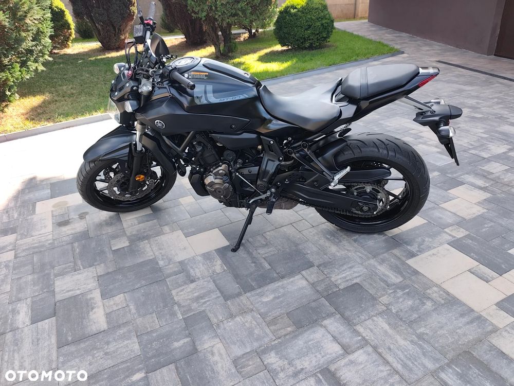Yamaha MT - 11