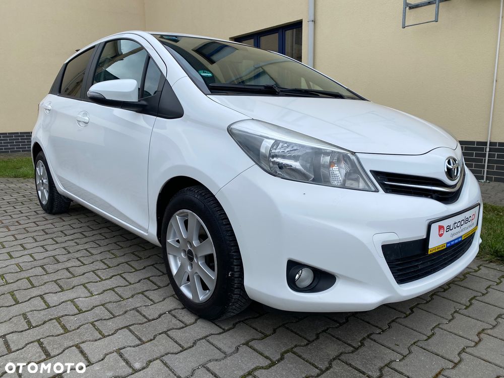 Toyota Yaris 1.33 Premium - 9