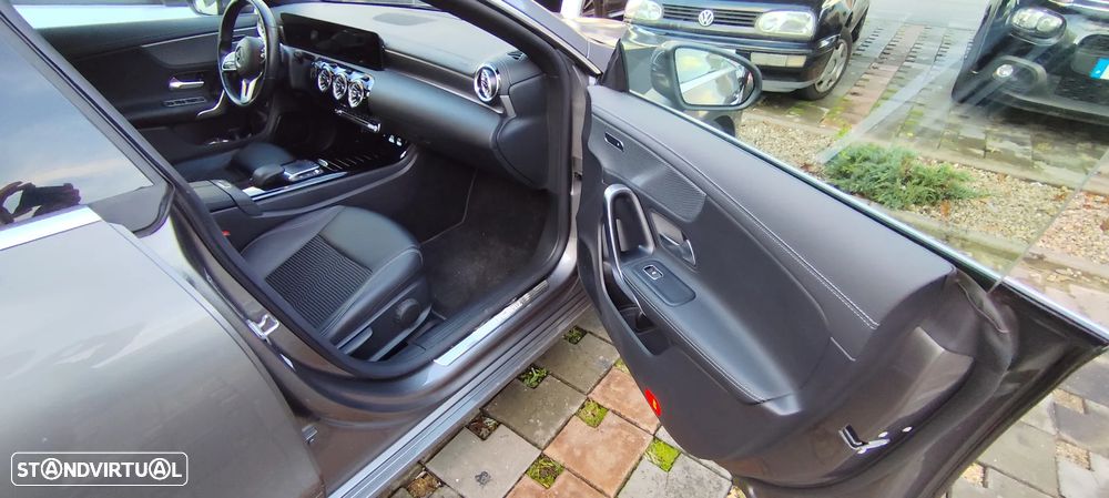 Mercedes-Benz CLA 200 Progressive Aut. - 2
