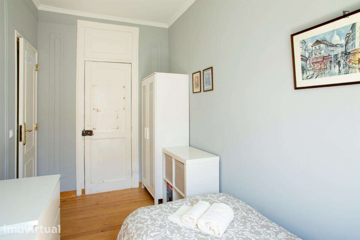 Quarto - localizado em Arroios Lisbon - Grande imagem: 3/18