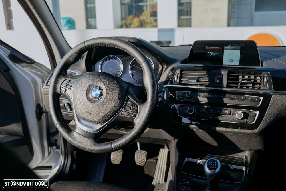 BMW 116 d Line Sport - 16