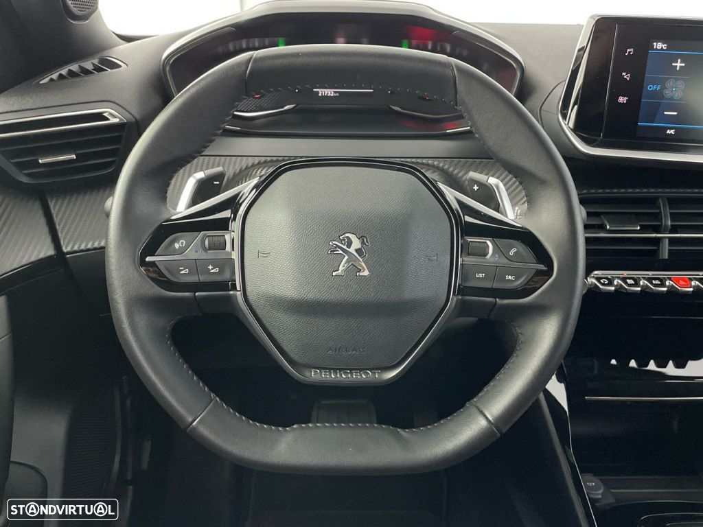 Peugeot 2008 1.5 BlueHDi Allure EAT8 - 14