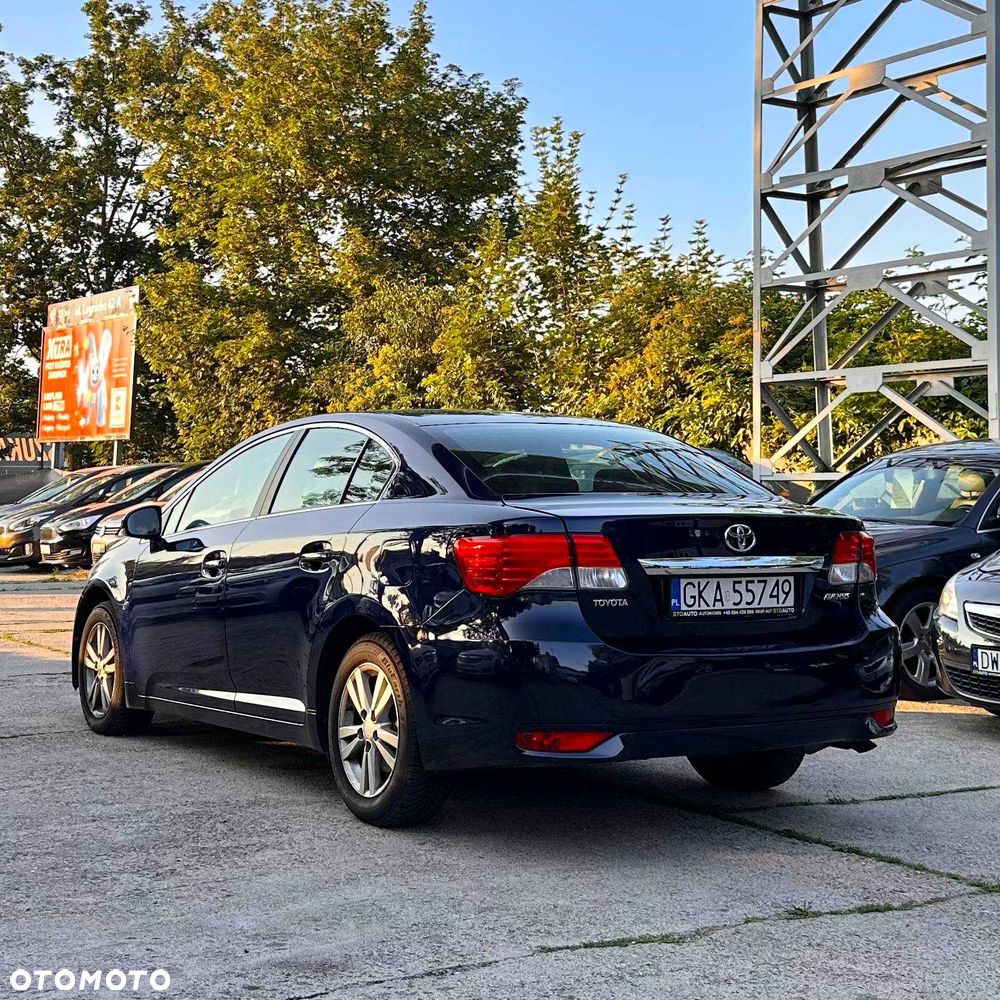 Toyota Avensis - 3