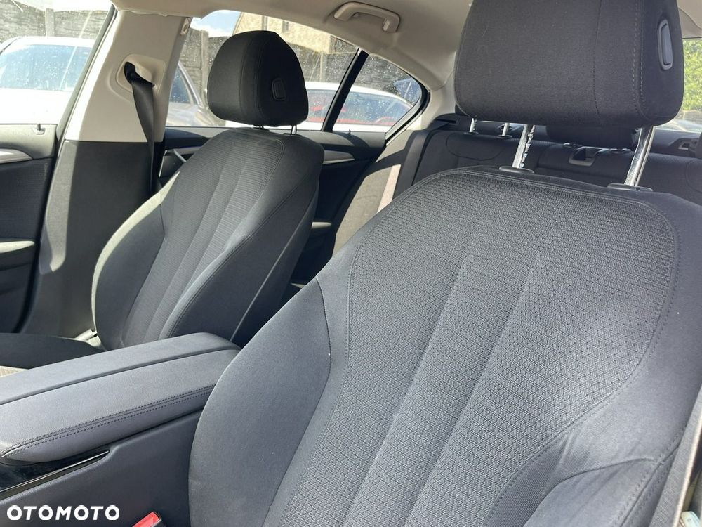 BMW Seria 5 520d xDrive Business Edition sport - 11