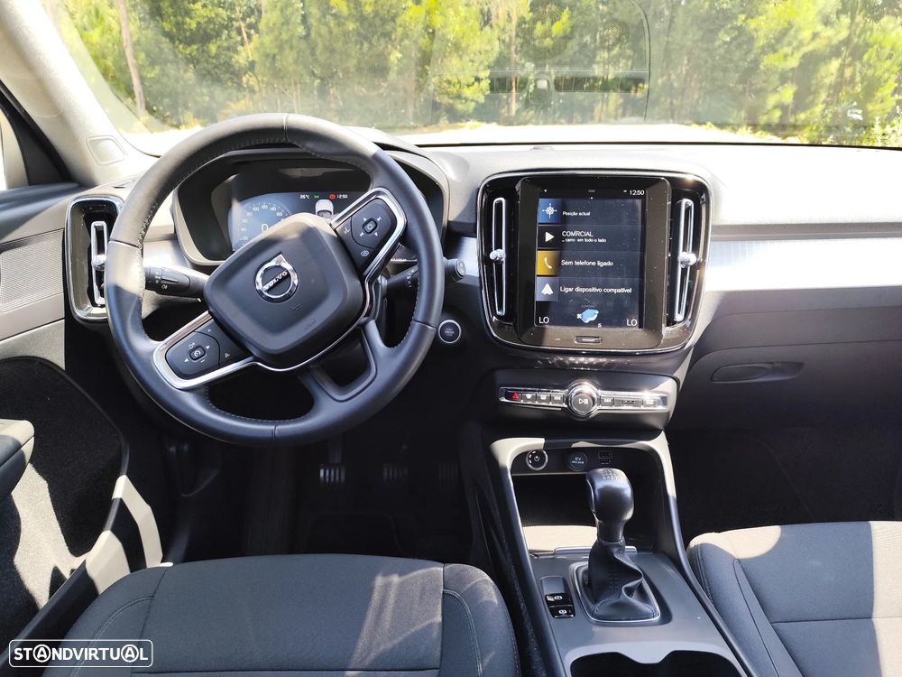 Volvo XC 40 1.5 T2 Momentum Core - 5