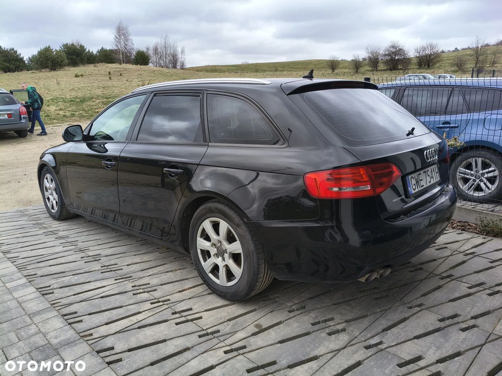 Audi A4 Avant 2.0 TDI - 4