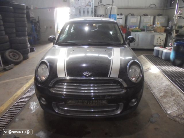 Carro MOT: N16B16A MINI MINI 2 R56 2013 1.6I 75CV 3P PRETO GASOLINA