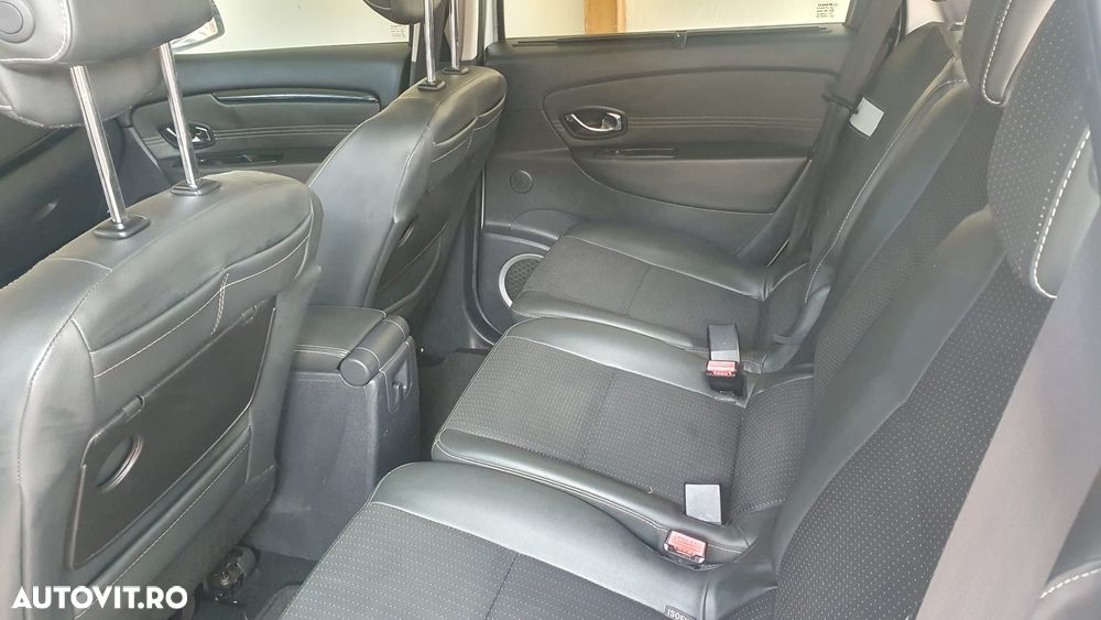 Renault Grand Scenic - 6
