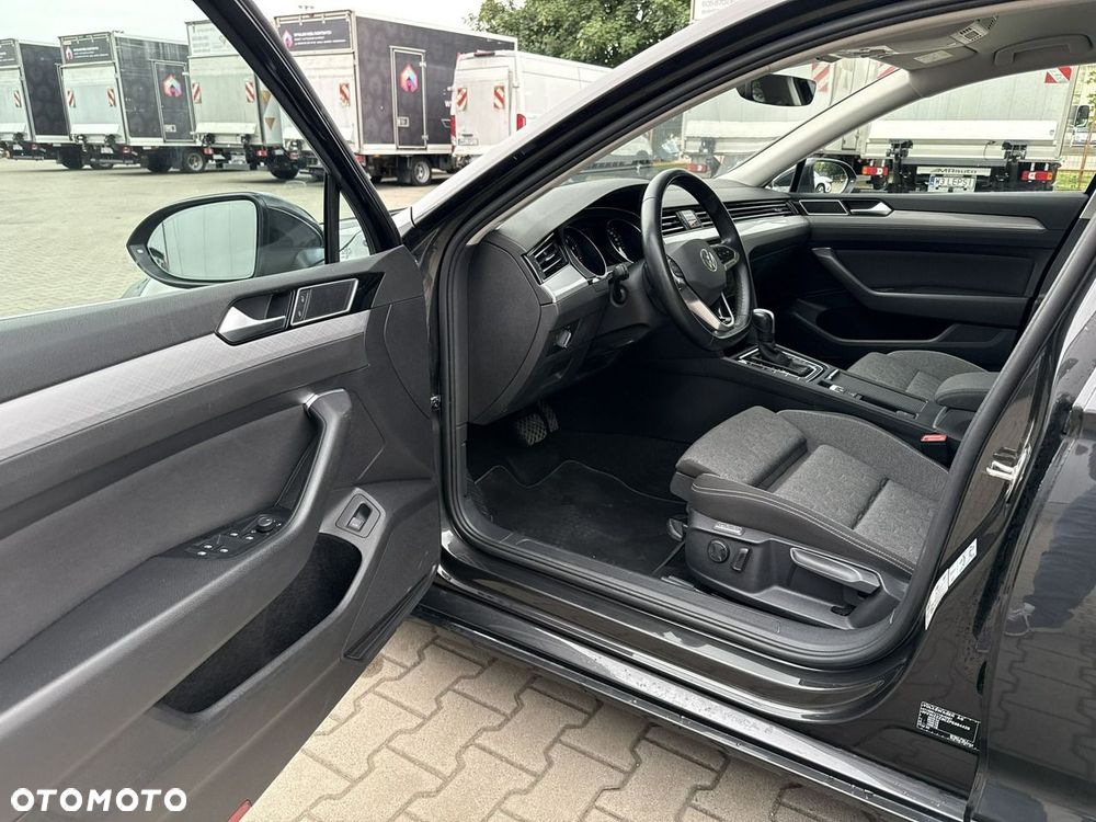 Volkswagen Passat 1.5 TSI EVO Business DSG - 10