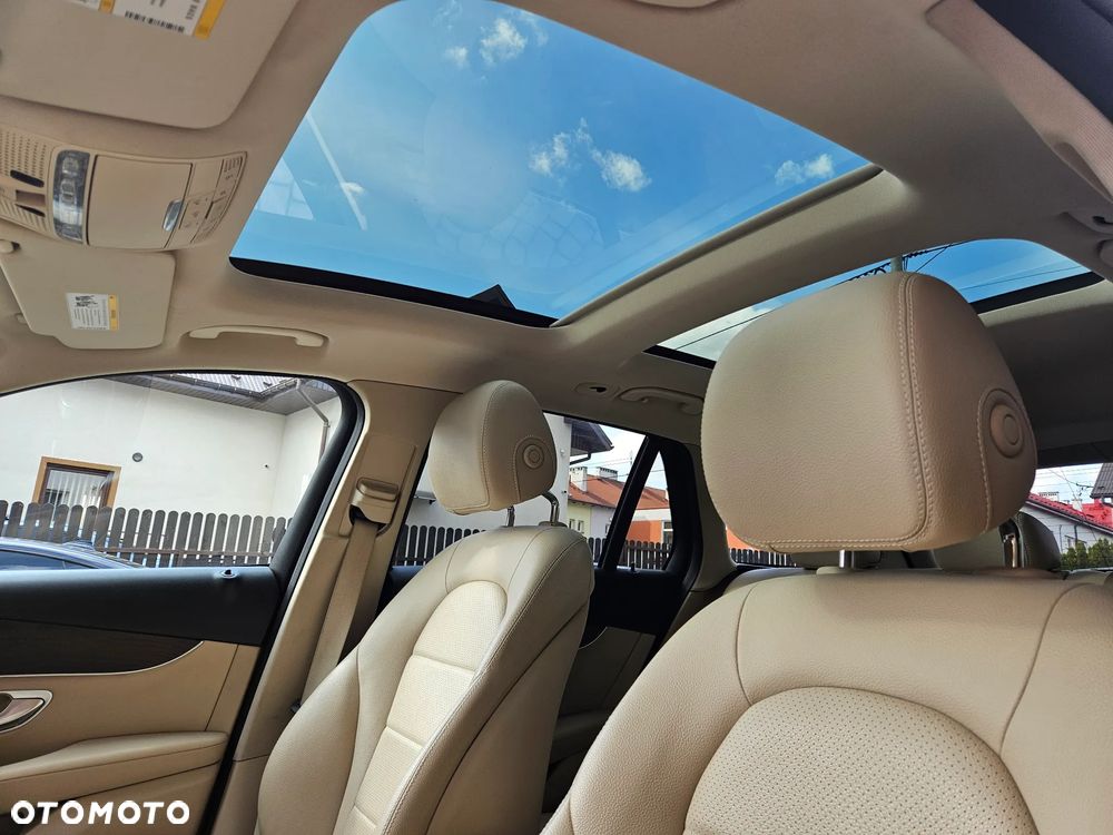 Mercedes-Benz GLC 300 4Matic 9G-TRONIC - 10