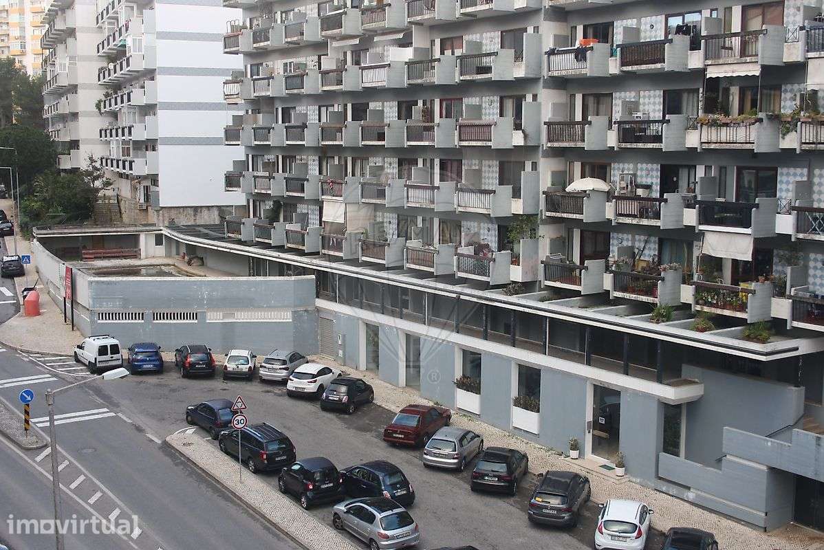 Apartamento T5 para venda - Grande imagem: 2/7
