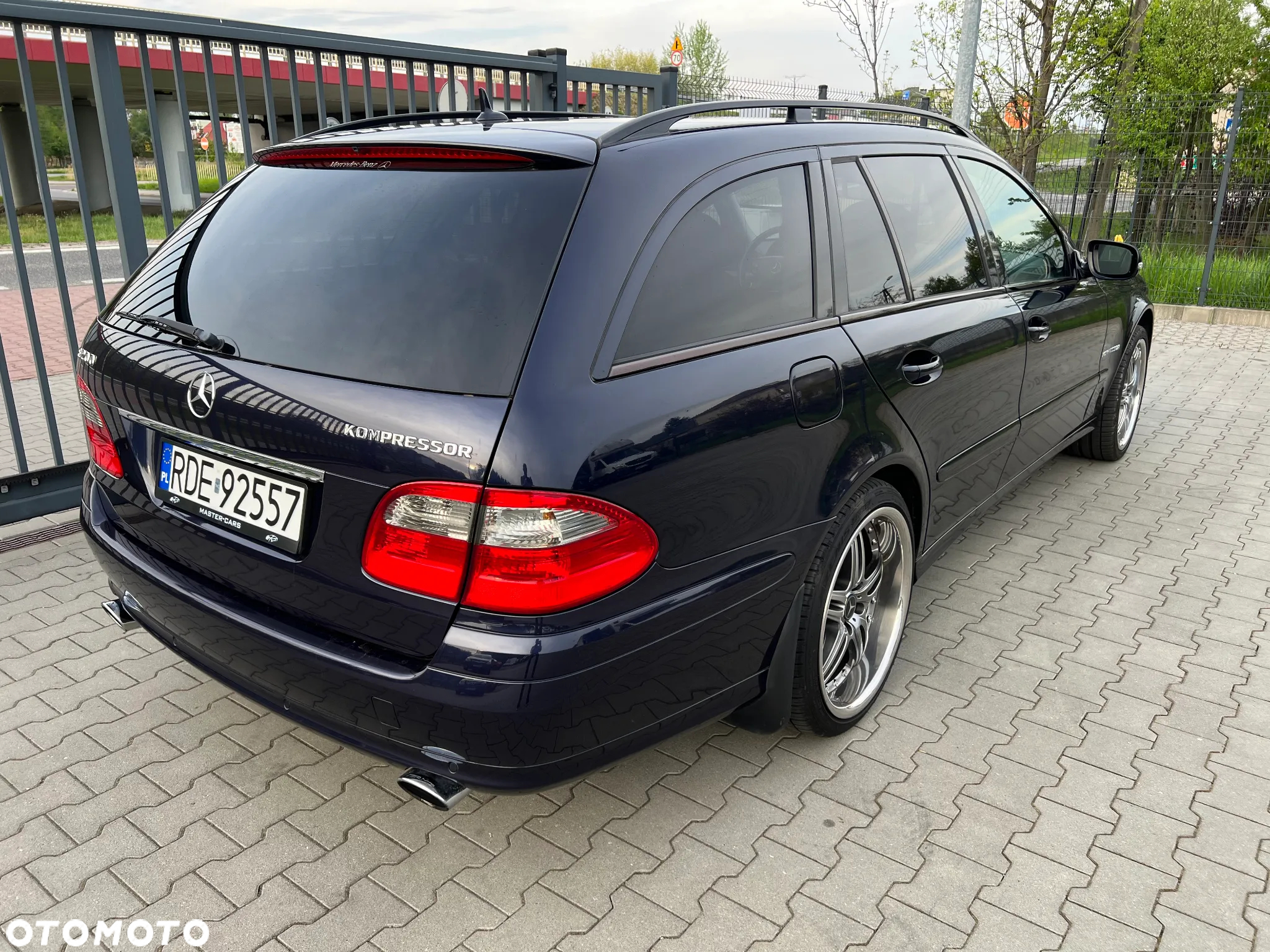 Mercedes-Benz Klasa E - 4