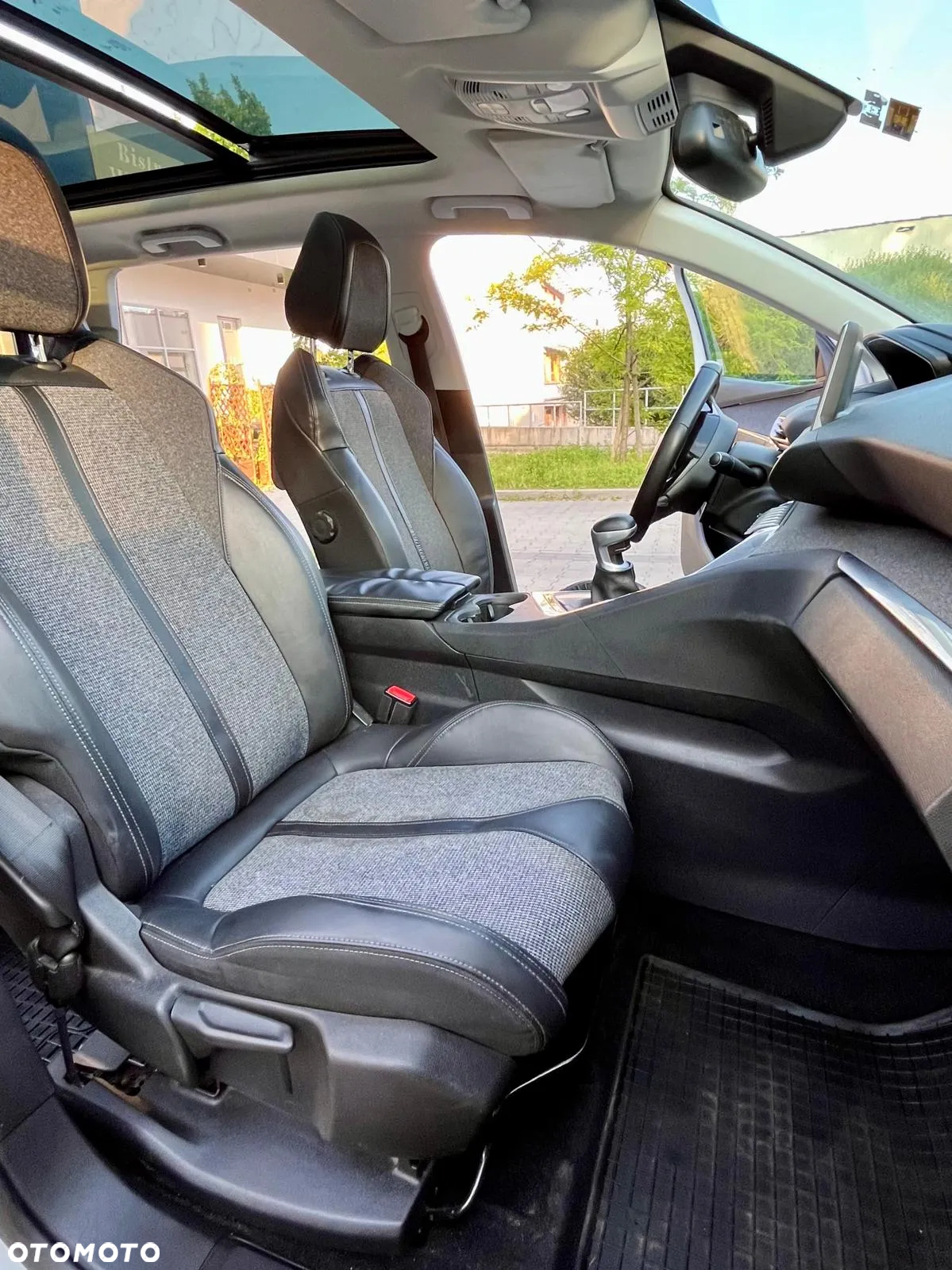 Peugeot 5008 1.6 BlueHDi Allure 7os - 13