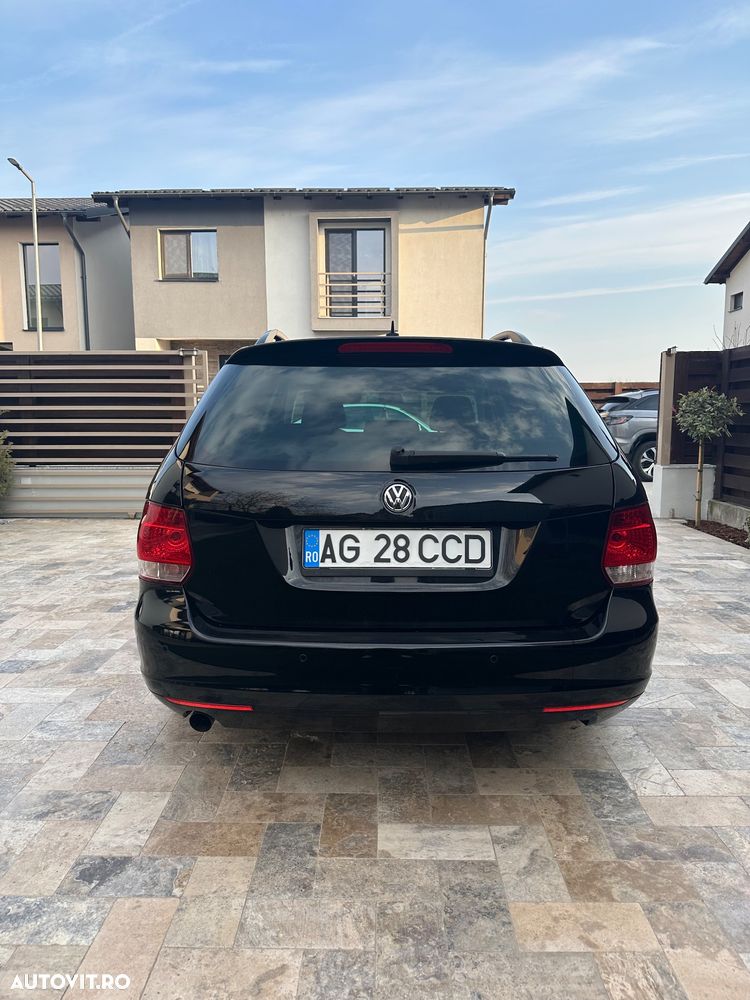 Volkswagen Golf 1.6 TDI DPF Comfortline - 5