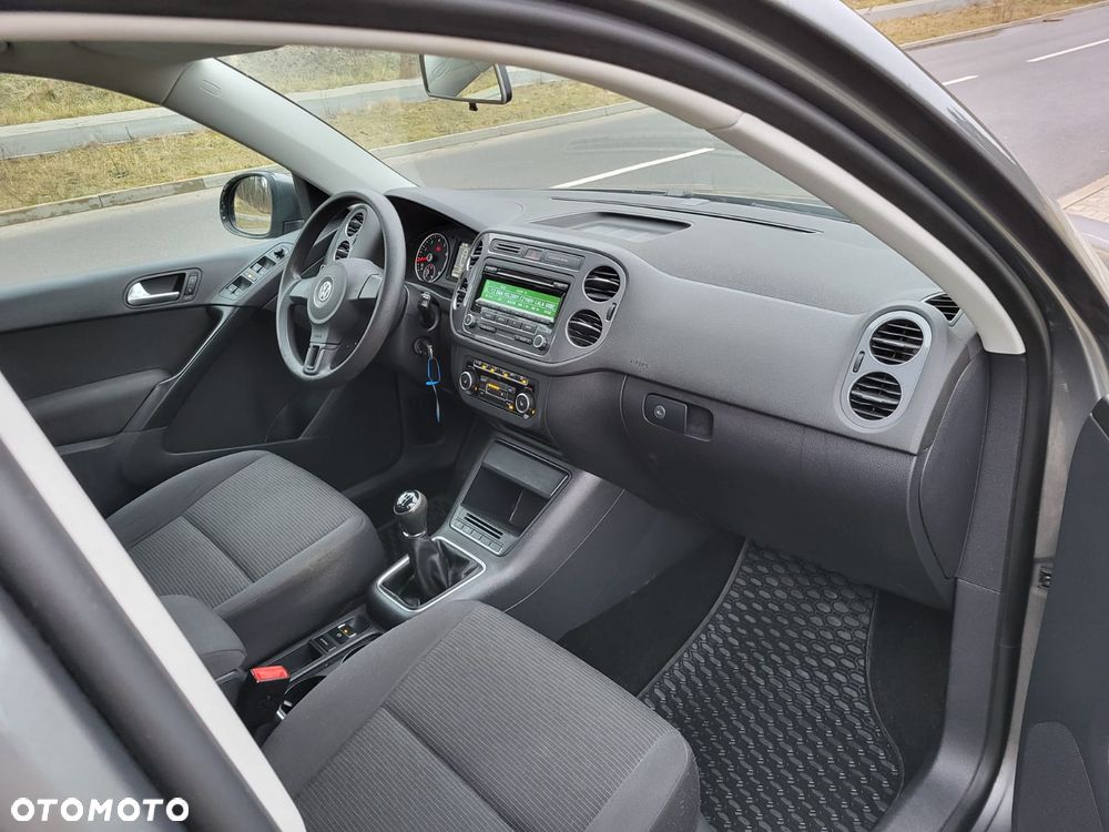 Volkswagen Tiguan - 9