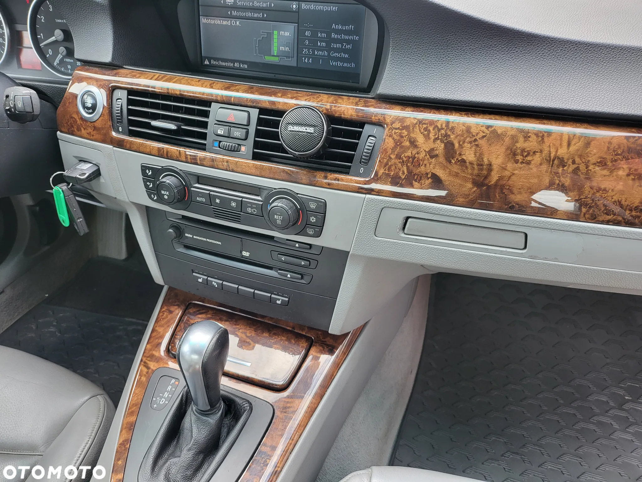 BMW Seria 3 325i - 10