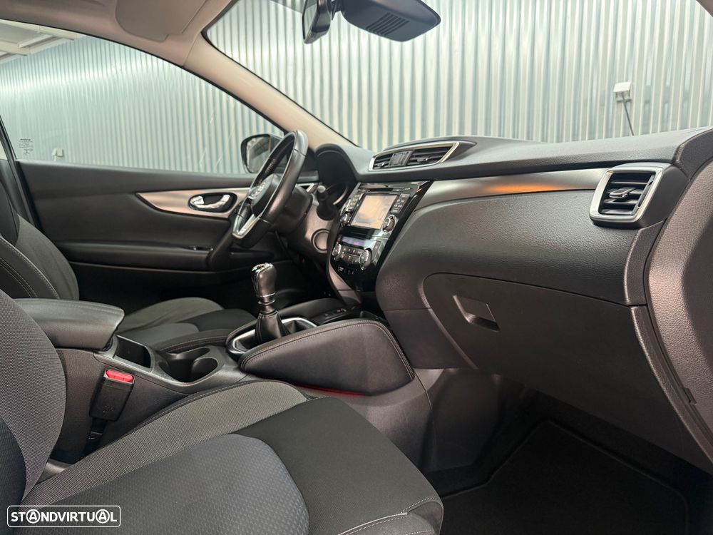 Nissan Qashqai 1.5 dCi Tekna - 22