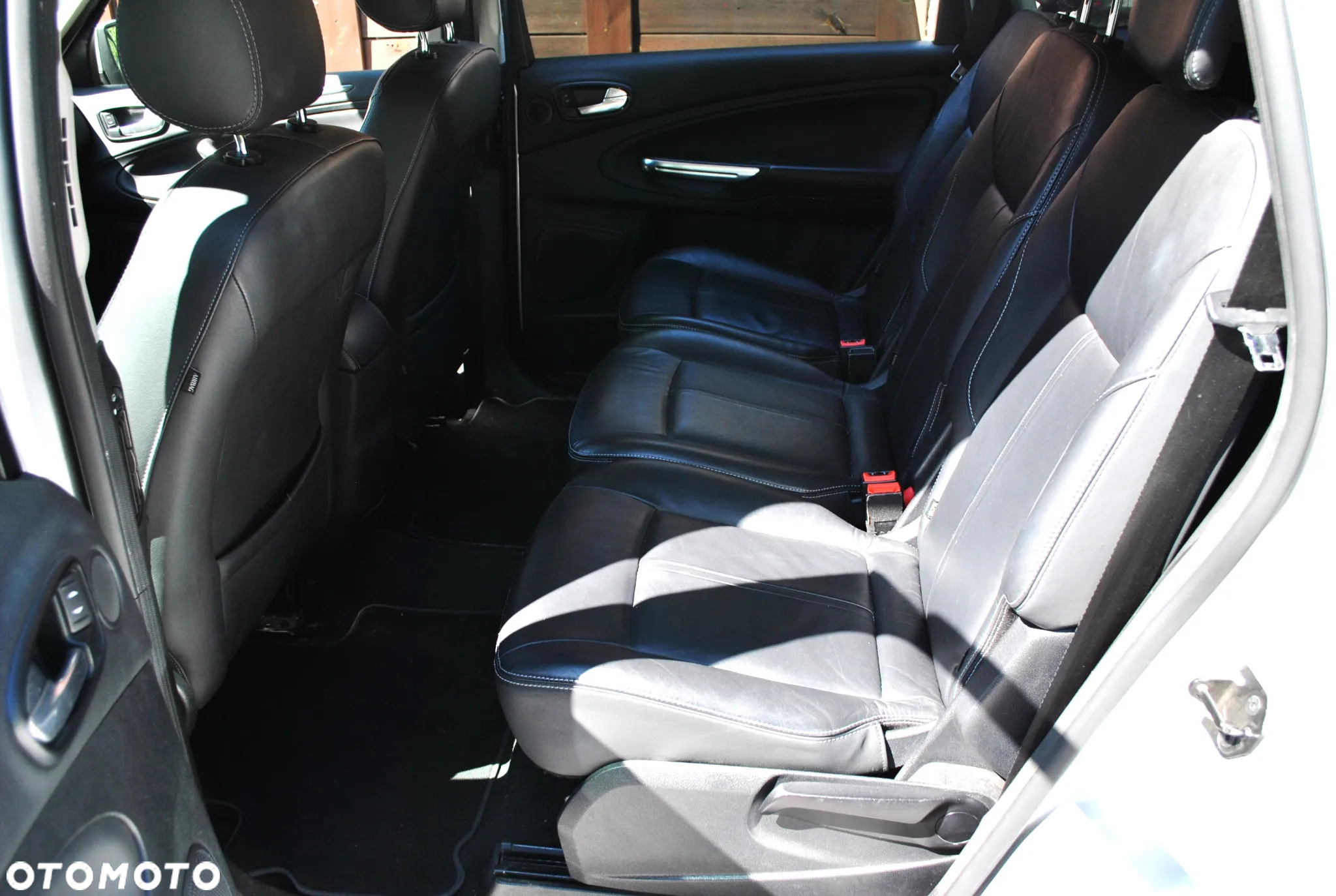Ford S-Max 1.6 TDCi DPF Titanium - 12