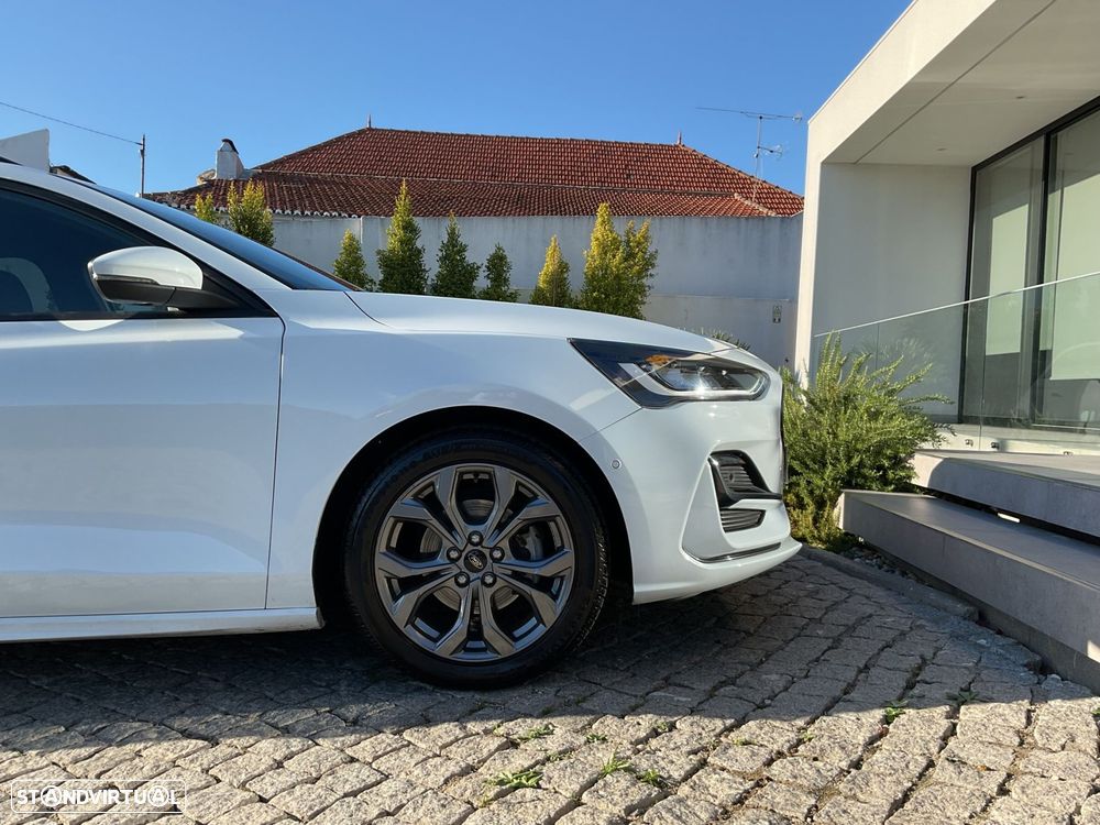 Ford Focus SW 1.0 EcoBoost MHEV ST-Line - 16