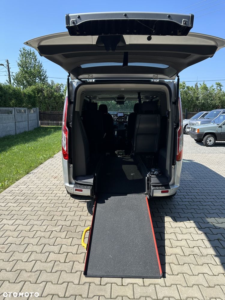 Ford Tourneo Custom 2.0 EcoBlue L1 Titanium SelectShift - 10