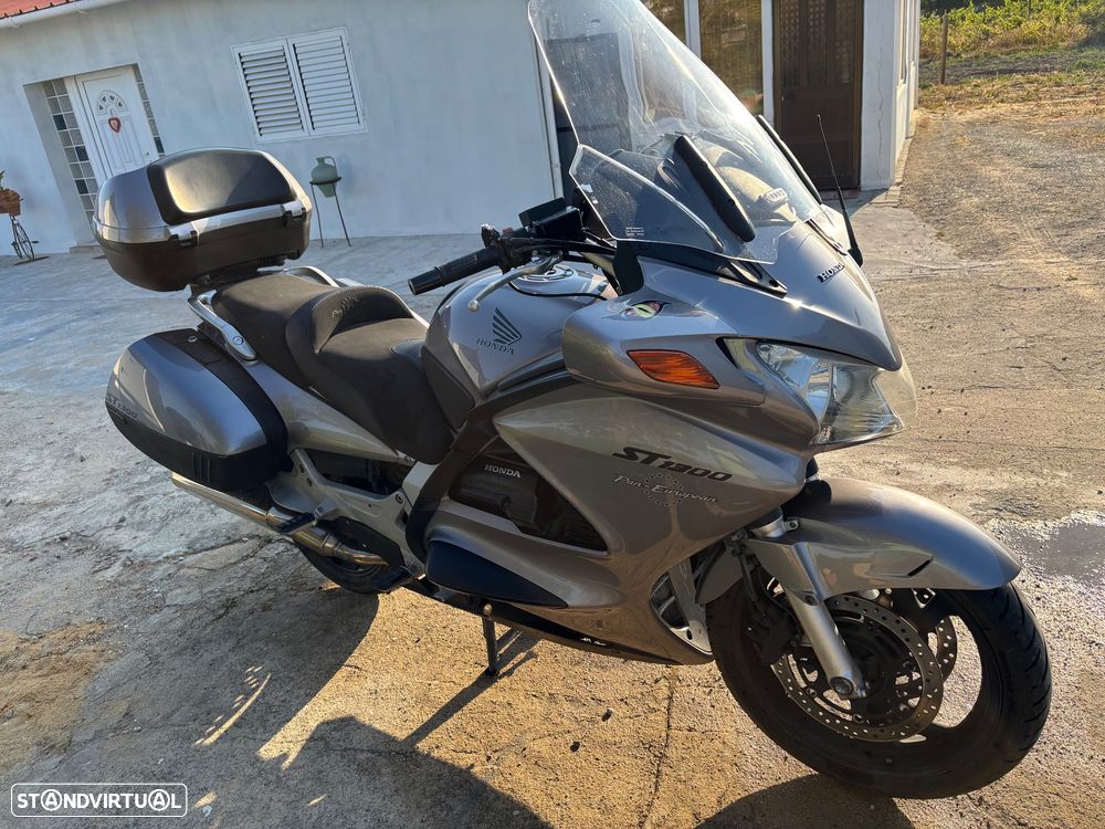 Honda Pan European St 1300 - 1