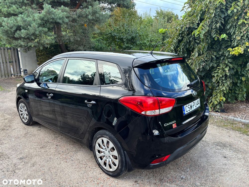 Kia Carens 1.7 CRDi M - 6