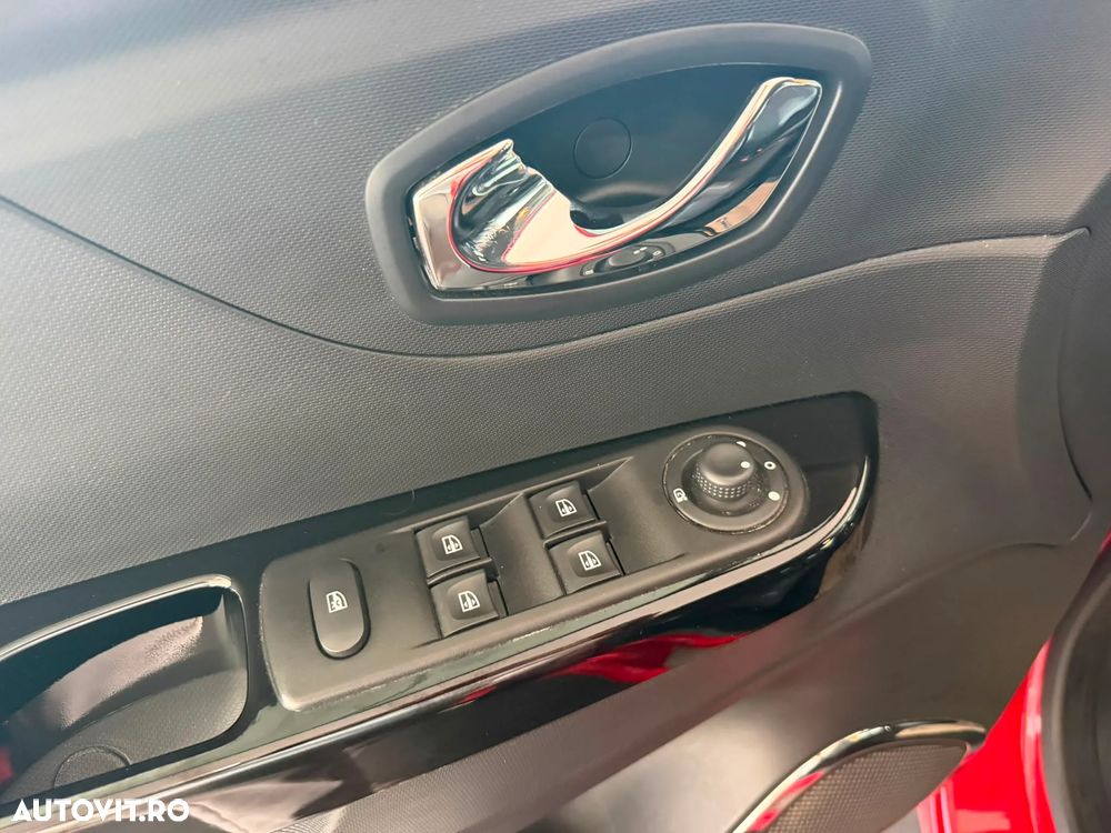 Renault Captur ENERGY TCe EDC Zen - 14