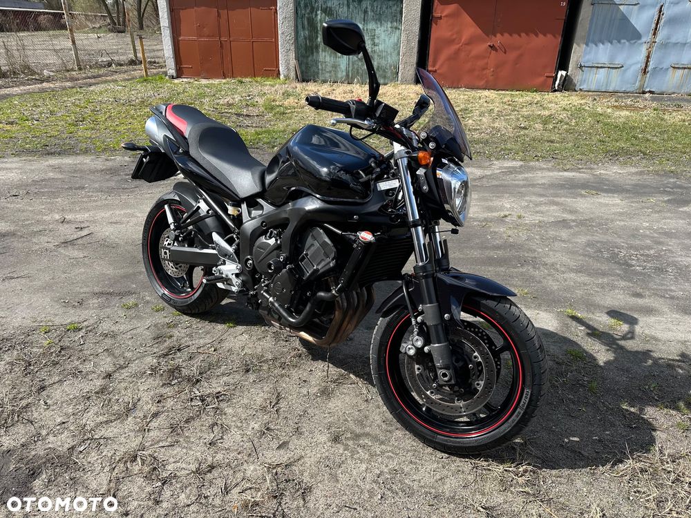 Yamaha FZ6 - 1