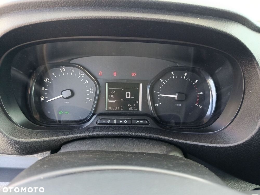 Toyota PROACE - 15