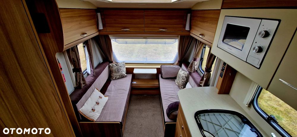 Elddis Xplore 574 - 15