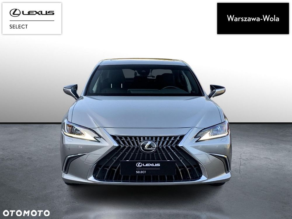 Lexus ES 300h Business Edition - 10