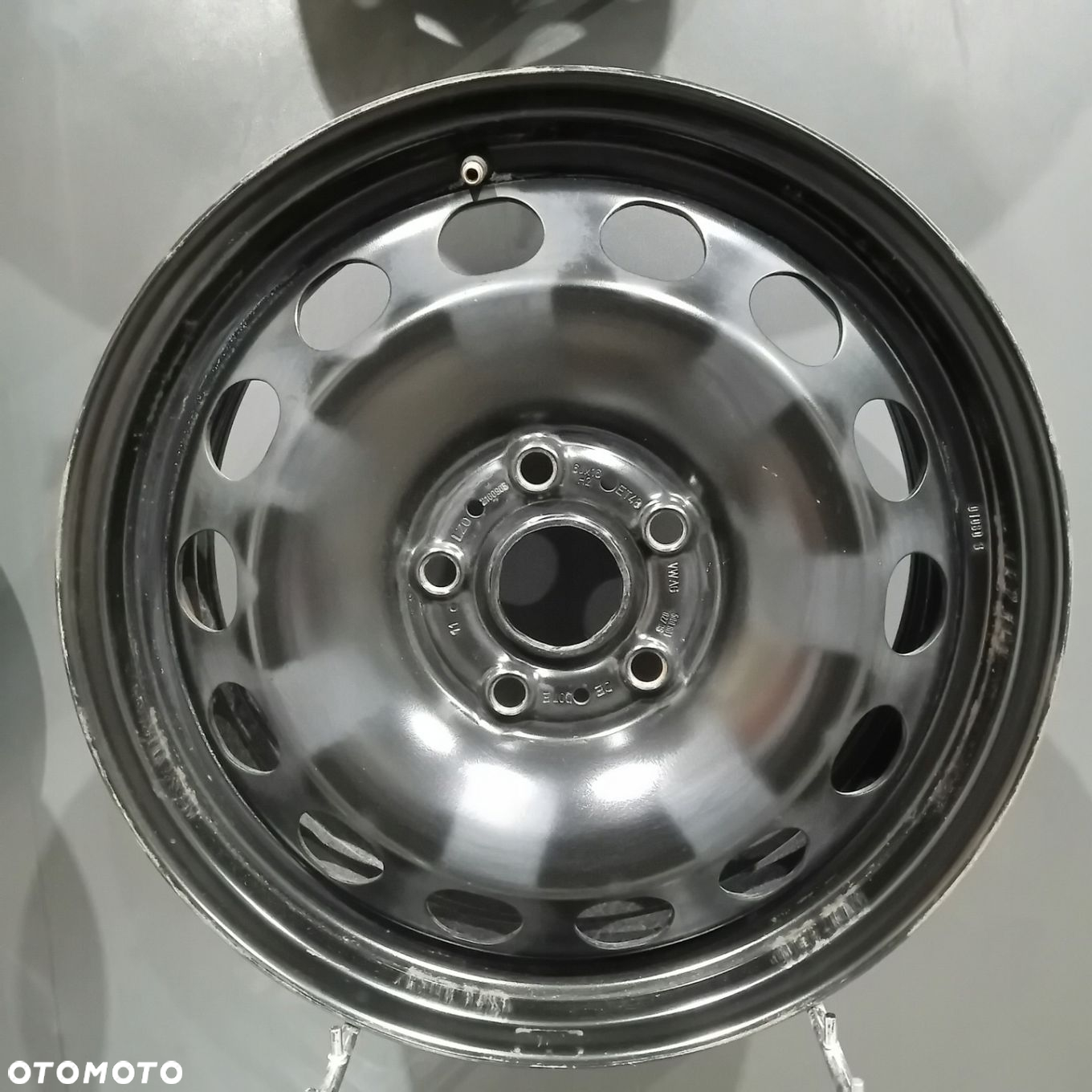 Felgi 16 5x112 VW Golf V VI VII, Audi A3 8P, Seat Leon III II F12374-41 - 4
