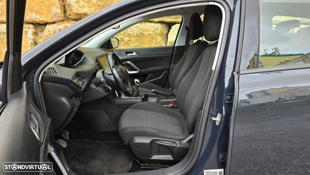 Peugeot 308 SW 1.5 BlueHDi Style - 39